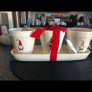 Rae Dunn Christmas gnome flower pot set
